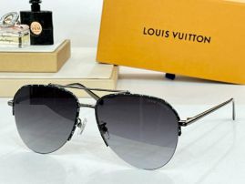 Picture of LV Sunglasses _SKUfw56835187fw